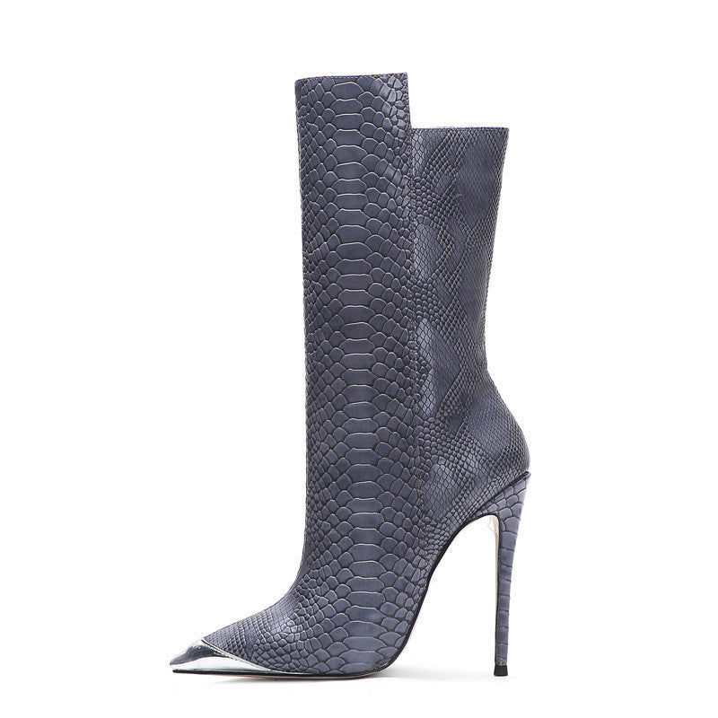 Plus Size Pointed Toe Snakeskin Heeled Ankle Boots